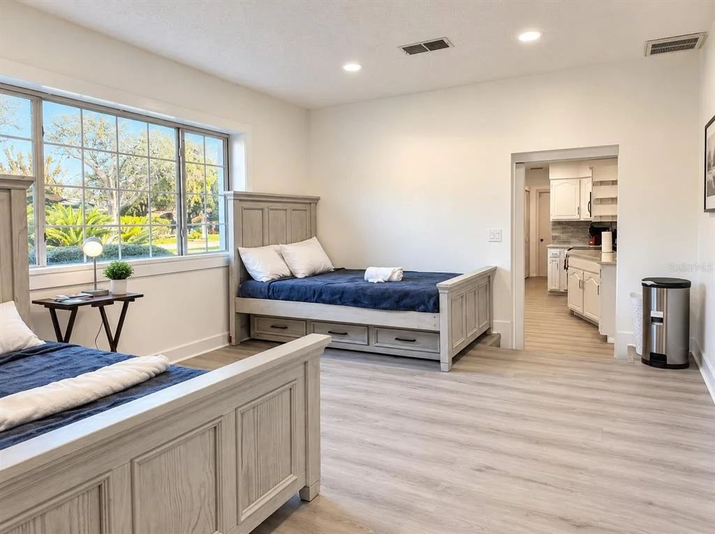 Photo of 5144 PINE TREE LANE