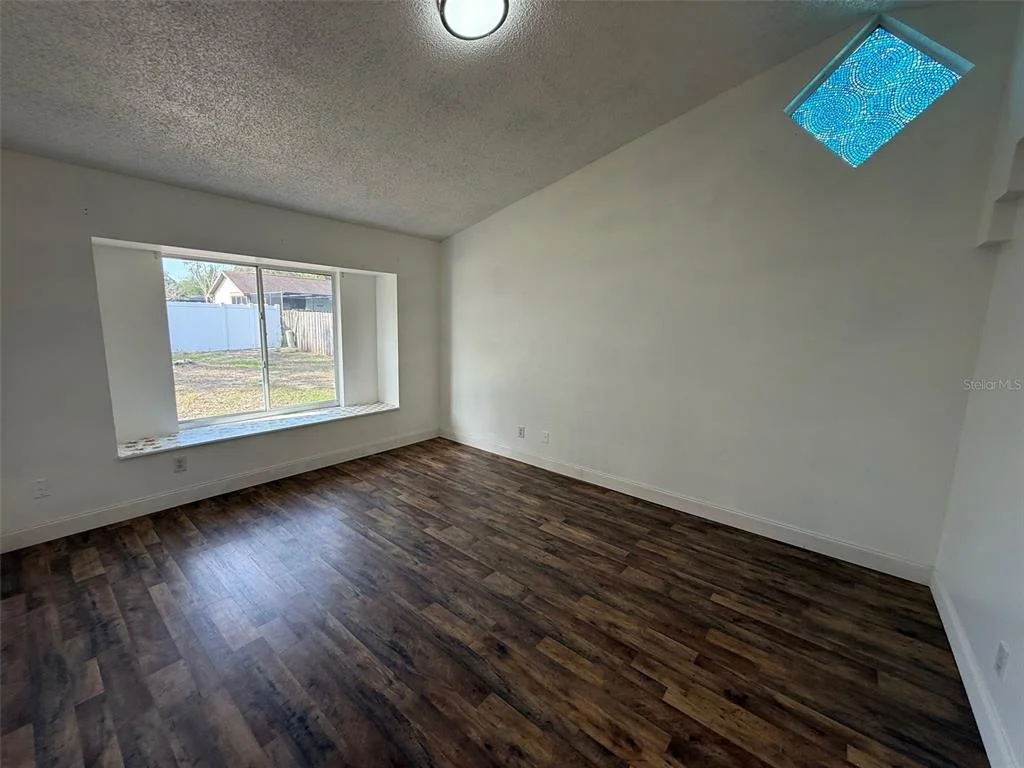 Photo of 13102 LINDEN DRIVE