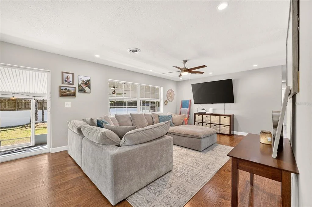 Photo of 3802 SE 15TH STREET