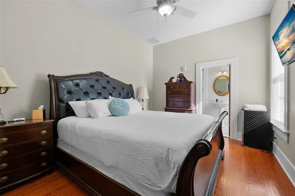 Photo of 205 SE 7TH STREET