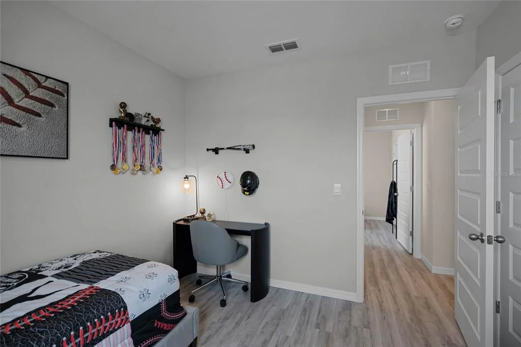 Photo of 1738 HUMMINGBIRD ROAD