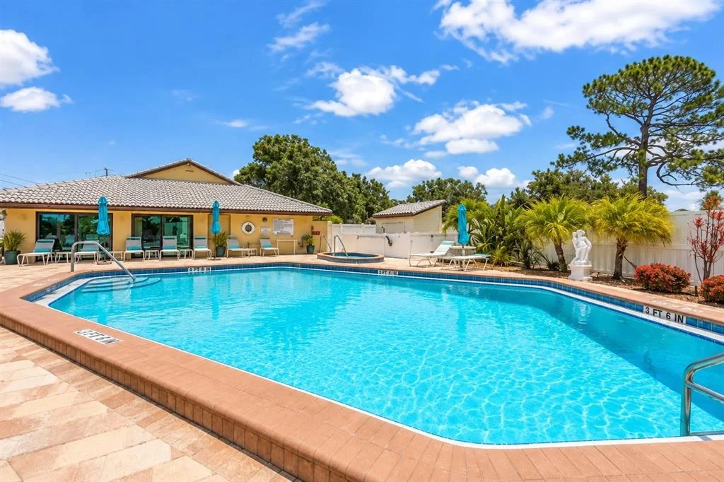 Photo of 14 IDLE SANDS DRIVE