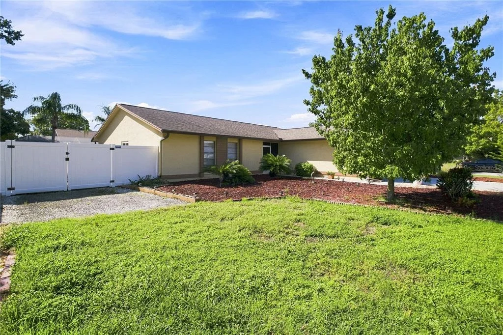 Photo of 6803 LONGPOINTE WAY