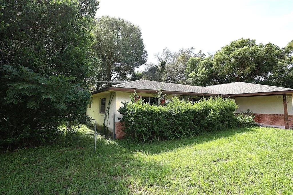 Photo of 339 COLOMBA ROAD