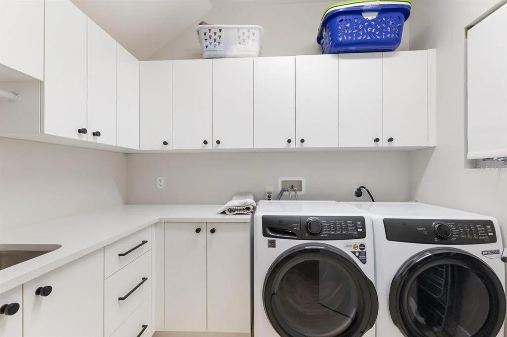 Photo of 238 ISLAND CIRCLE