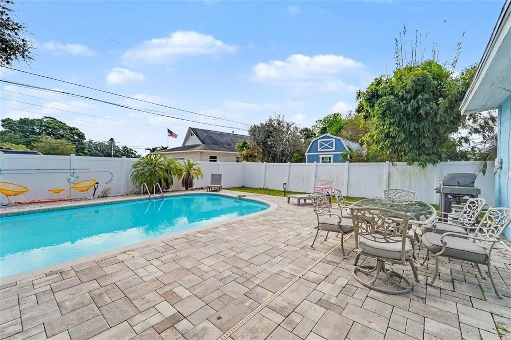 Photo of 8465 RIDGEWOOD CIRCLE
