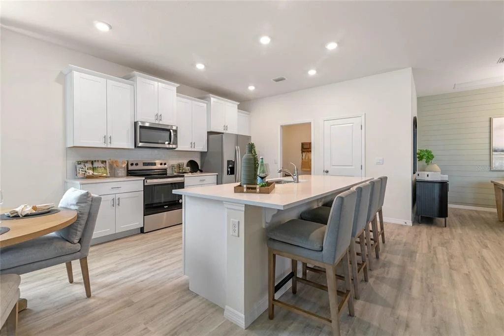 Photo of 2091 ASHWOOD BLUFF DRIVE