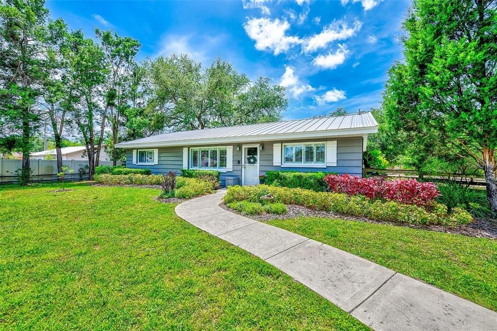 Photo of 175 RIVIERE ROAD