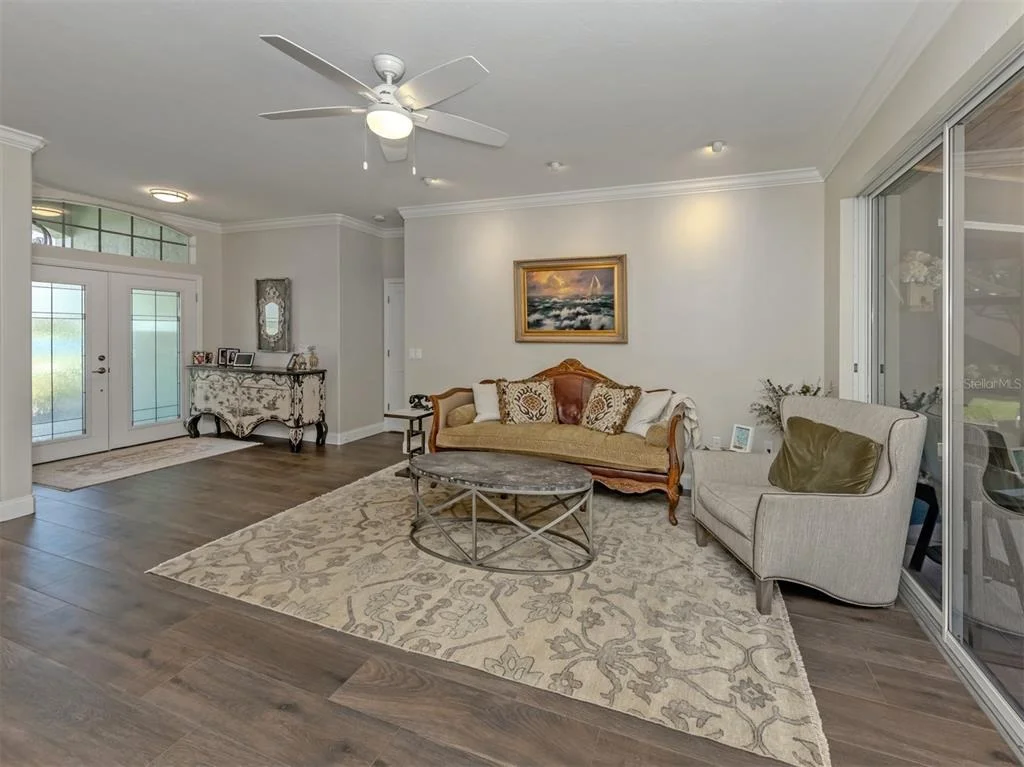 Photo of 143 WAYFOREST DRIVE