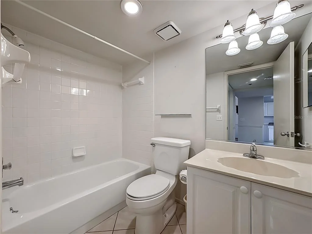 Photo of Unit 607 at 3740 PINEBROOK CIRCLE