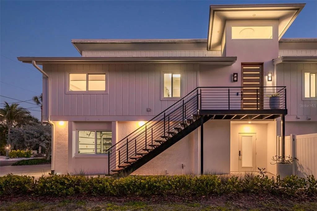 Photo of 4938 COMMONWEALTH DRIVE