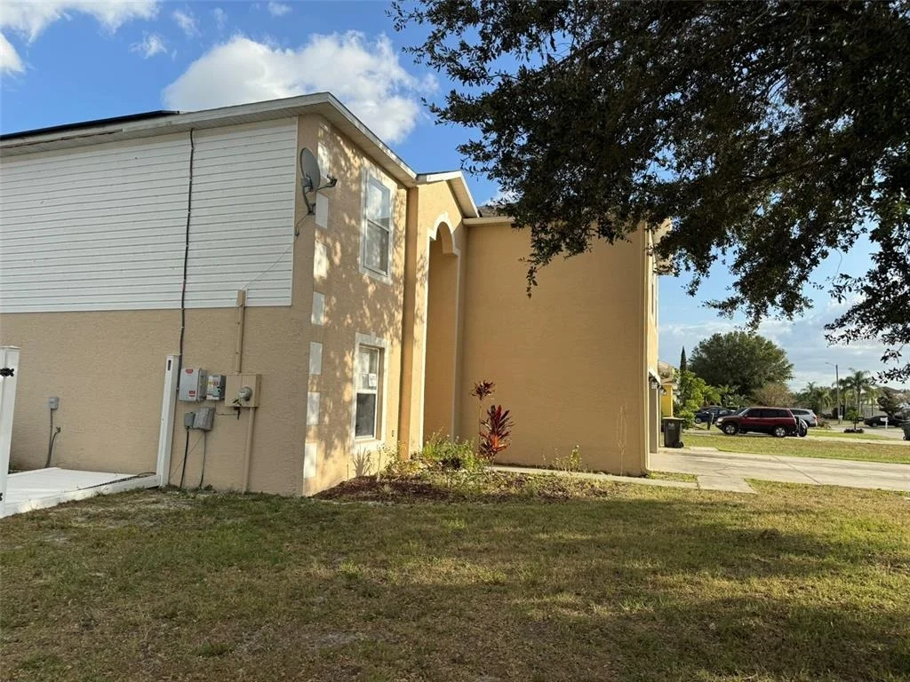 Photo of 5018 STRADA DRIVE