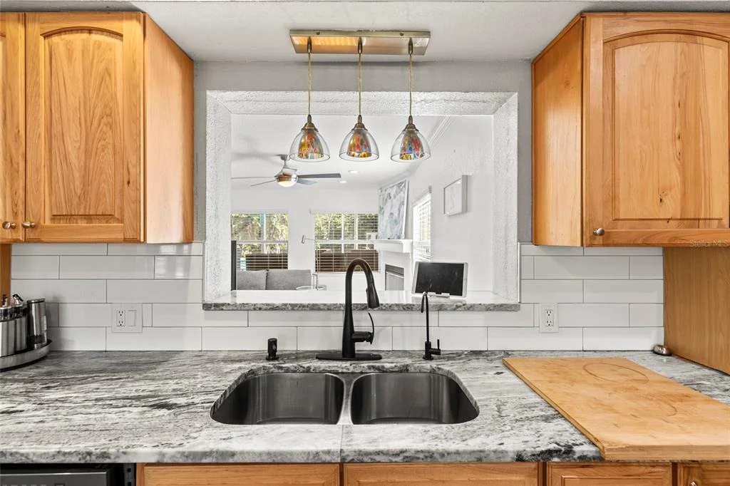Photo of 5657 OCEANIC ROAD