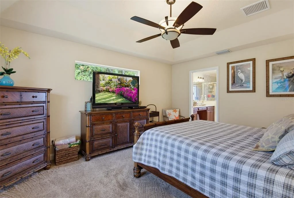 Photo of 16 WESTLAND RUN