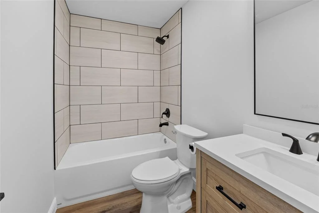 Photo of 729 SE 26TH STREET