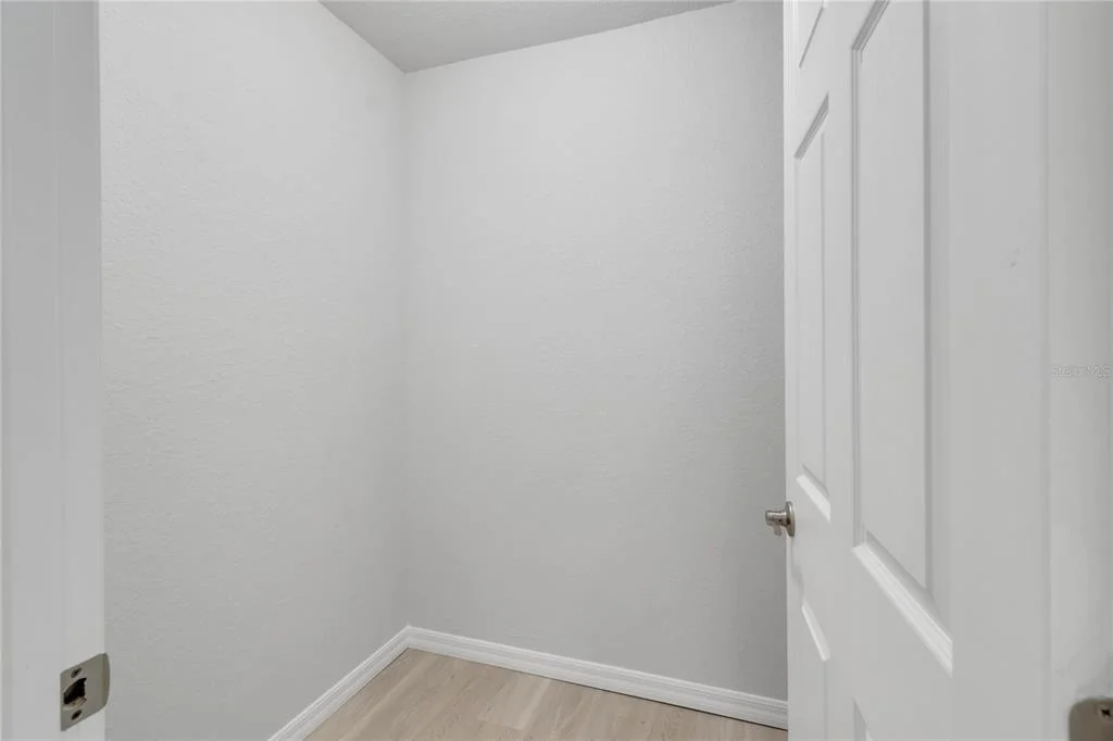 Photo of Unit A at 607 SE 4TH DRIVE
