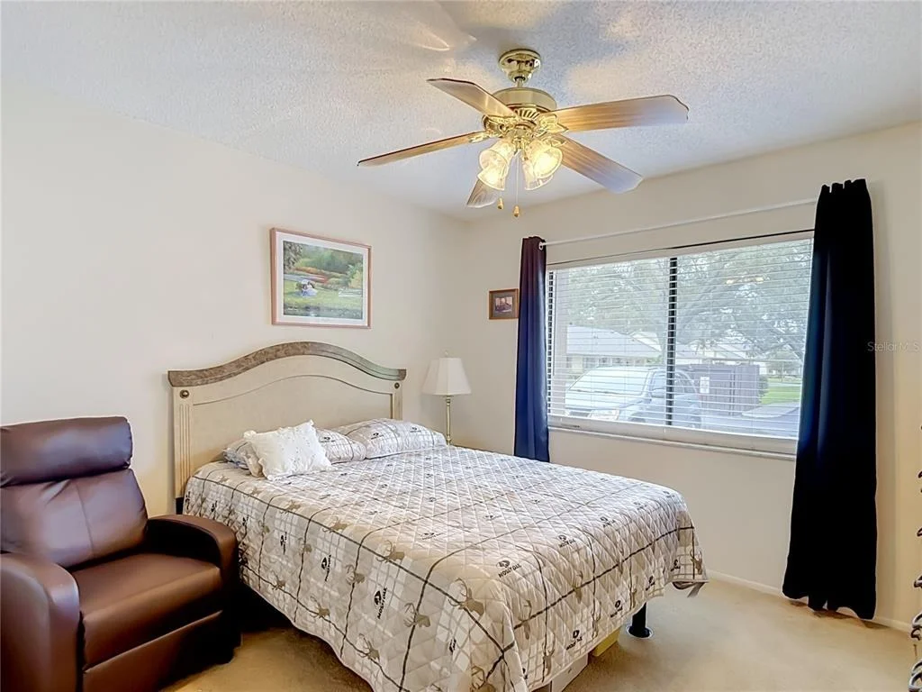 Photo of Unit 35C at 2546 OAKLEAF LANE