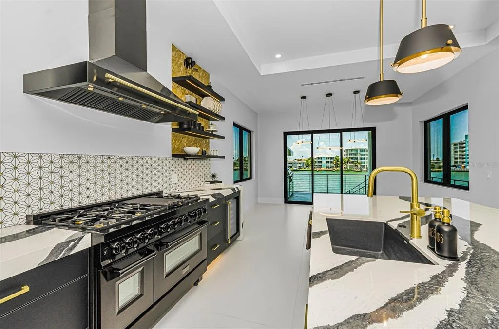 Photo of 43 DOLPHIN DRIVE
