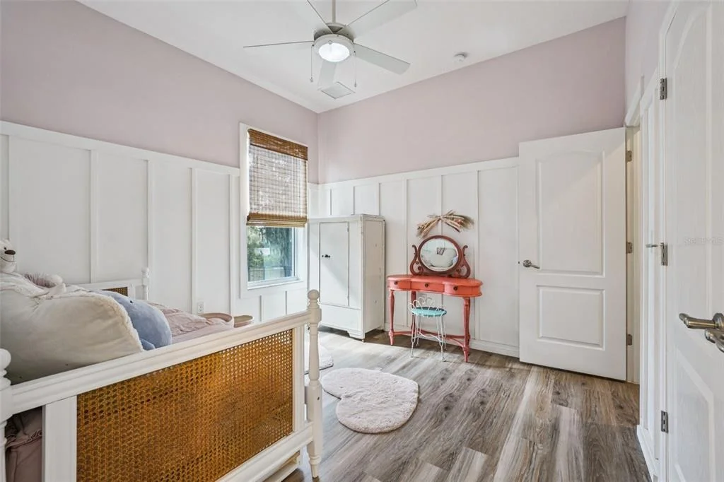 Photo of 11325 HIDDEN VALLEY LANE