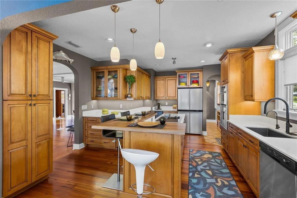 Photo of 1321 HEIM ROAD