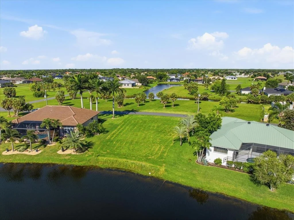 Photo of 17265 CARROWAY LANE