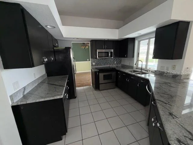 Photo of 1235 ODONIEL LOOP S
