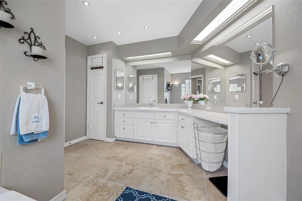 Photo of 861 SYMPHONY ISLES BOULEVARD