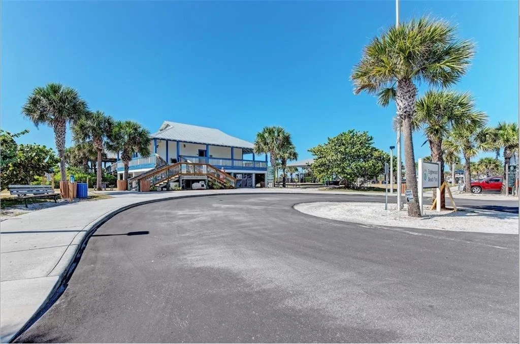 Photo of 8 ORIOLE LANE