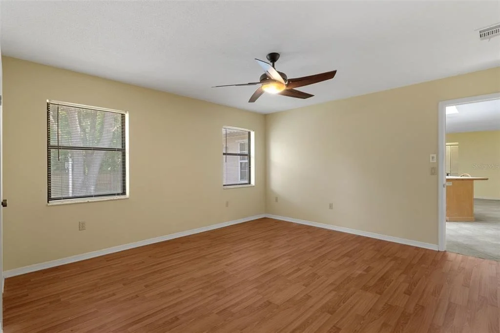 Photo of 5931 N BROOKGREEN DRIVE
