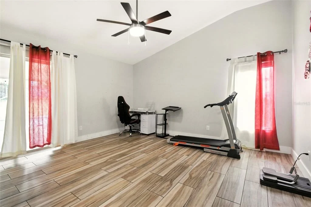 Photo of 6084 BROOKHILL CIRCLE