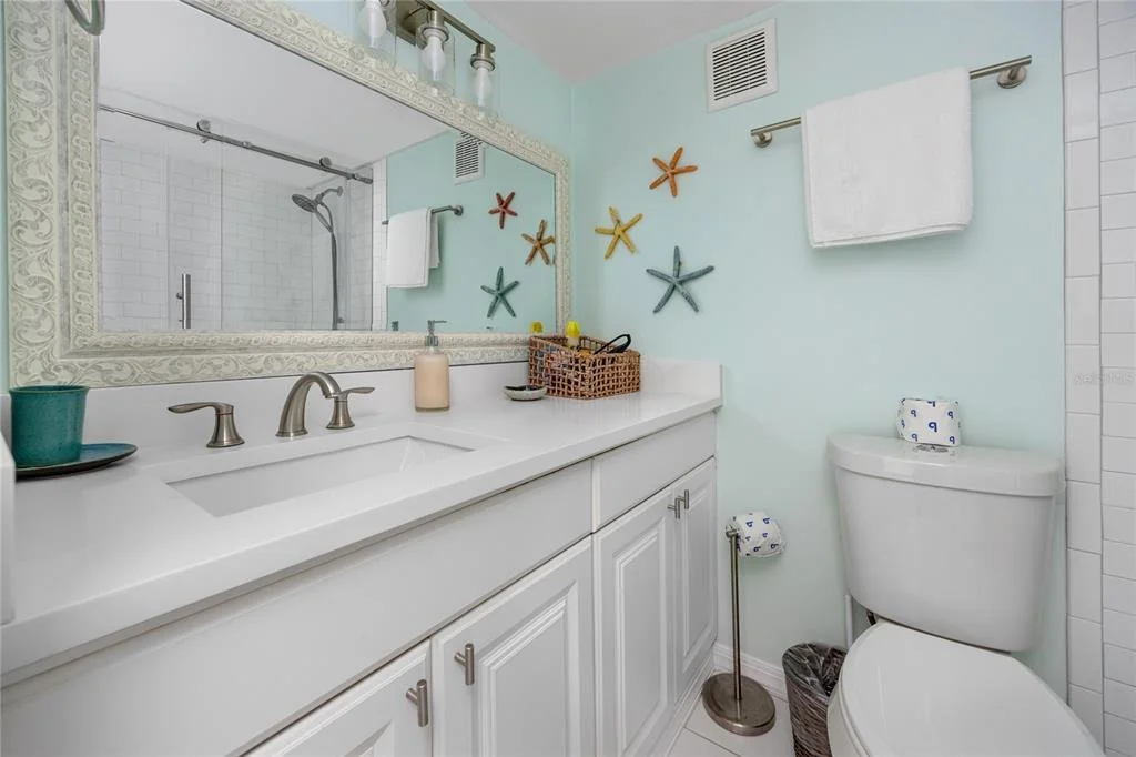 Photo of Unit H at 159 MEDALLION BOULEVARD