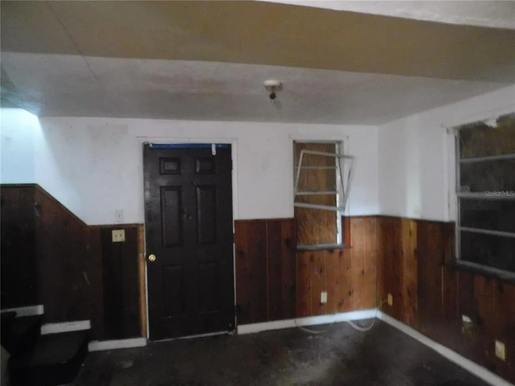 Photo of 911 12TH AVENUE W