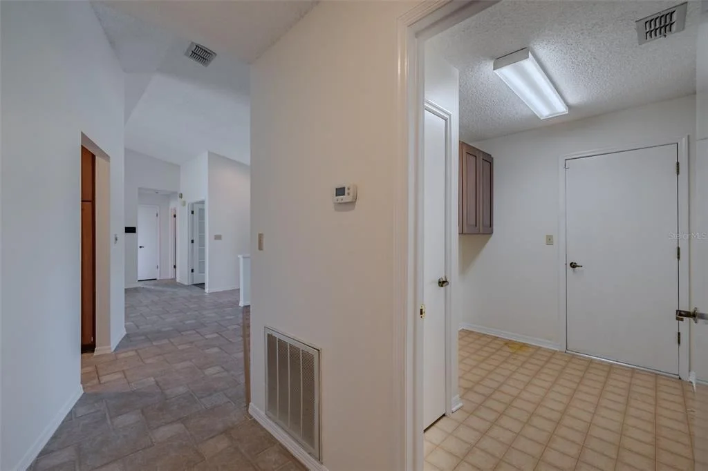 Photo of 1409 HOLLEMAN