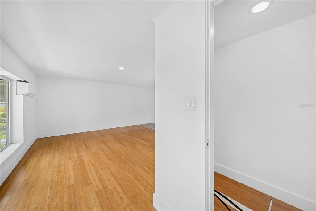 Photo of 1507 LAVILLA ROAD