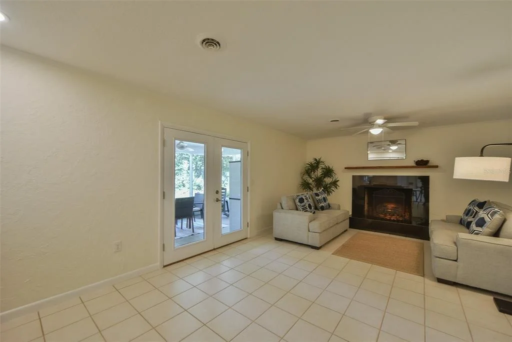 Photo of 3971 SE 17TH PLACE