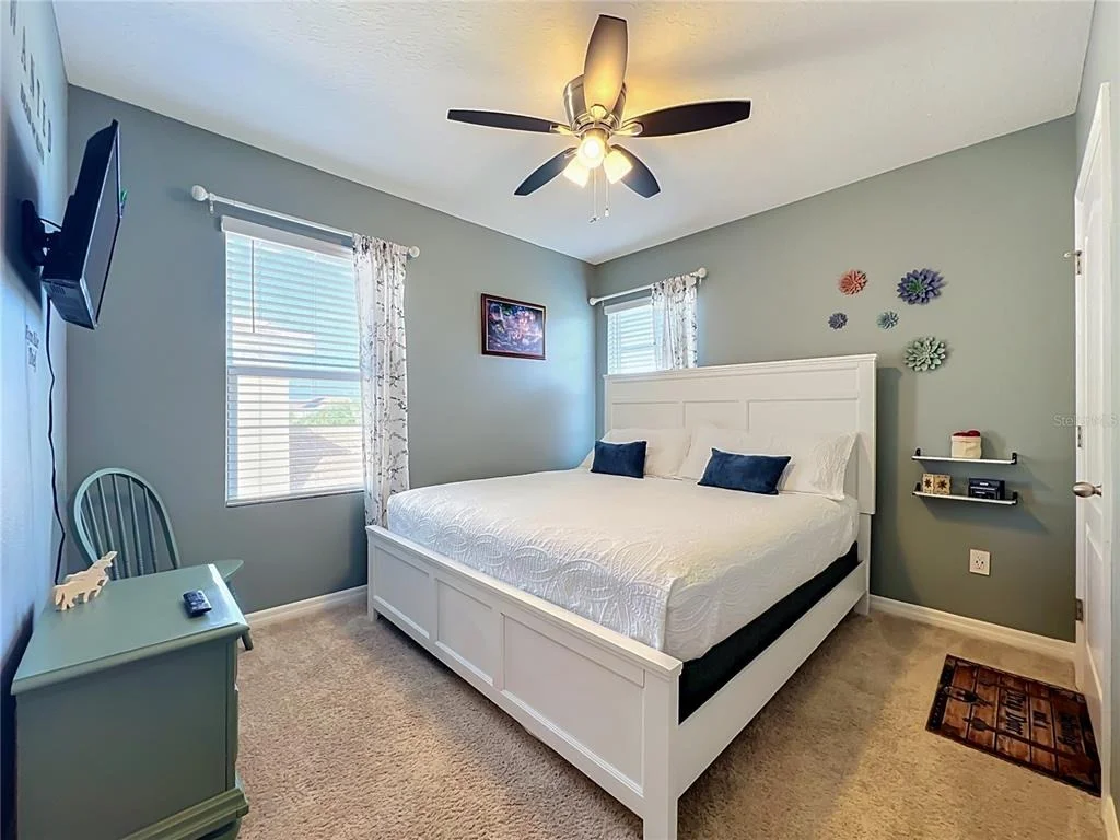 Photo of 7647 OAKMOSS LOOP