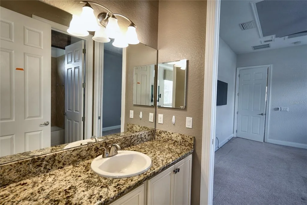 Photo of 13322 BELLARIA CIRCLE