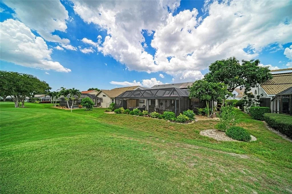 Photo of 6604 STONE RIVER ROAD