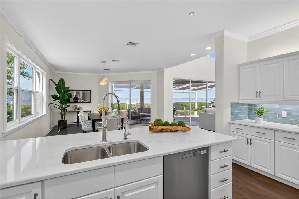 Photo of 3488 MISTLETOE LANE