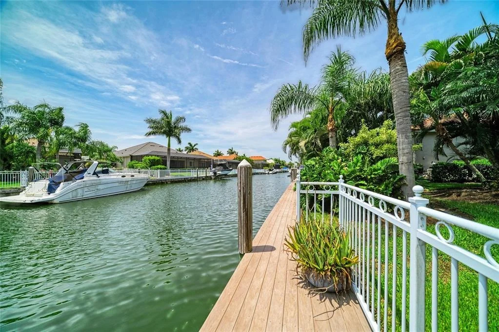Photo of 545 MAST DRIVE
