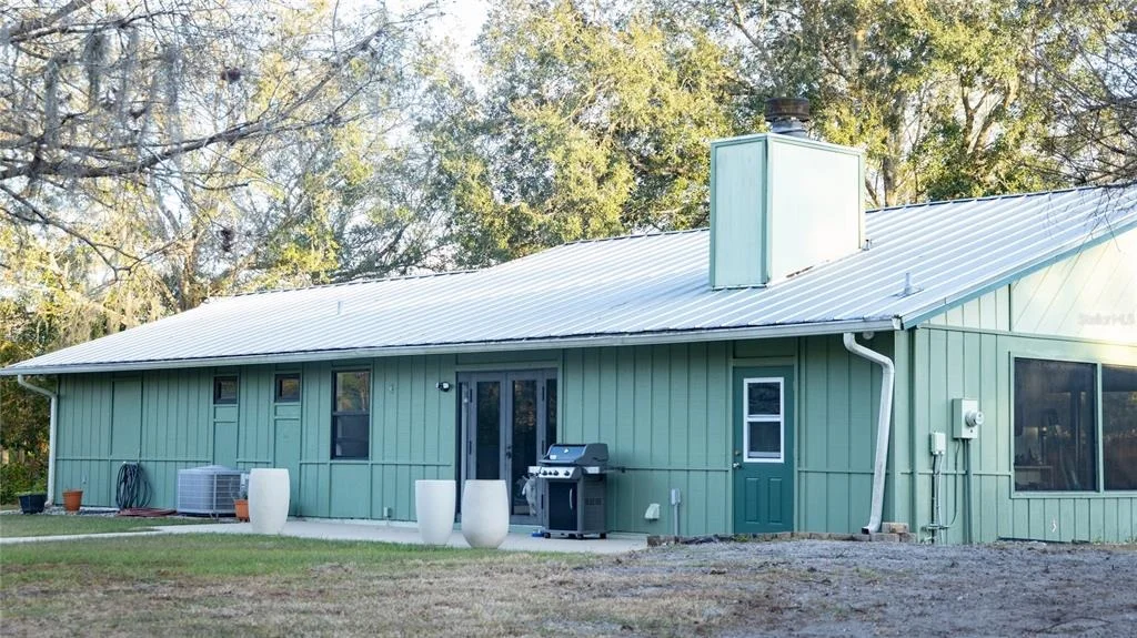 Photo of Unit 10 at 32801 HWY 441 N