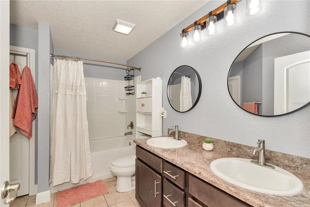 Photo of 4607 SE 27TH STREET