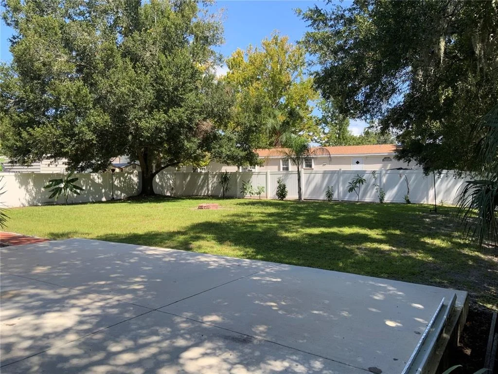 Photo of 10406 BRUSSELS DRIVE