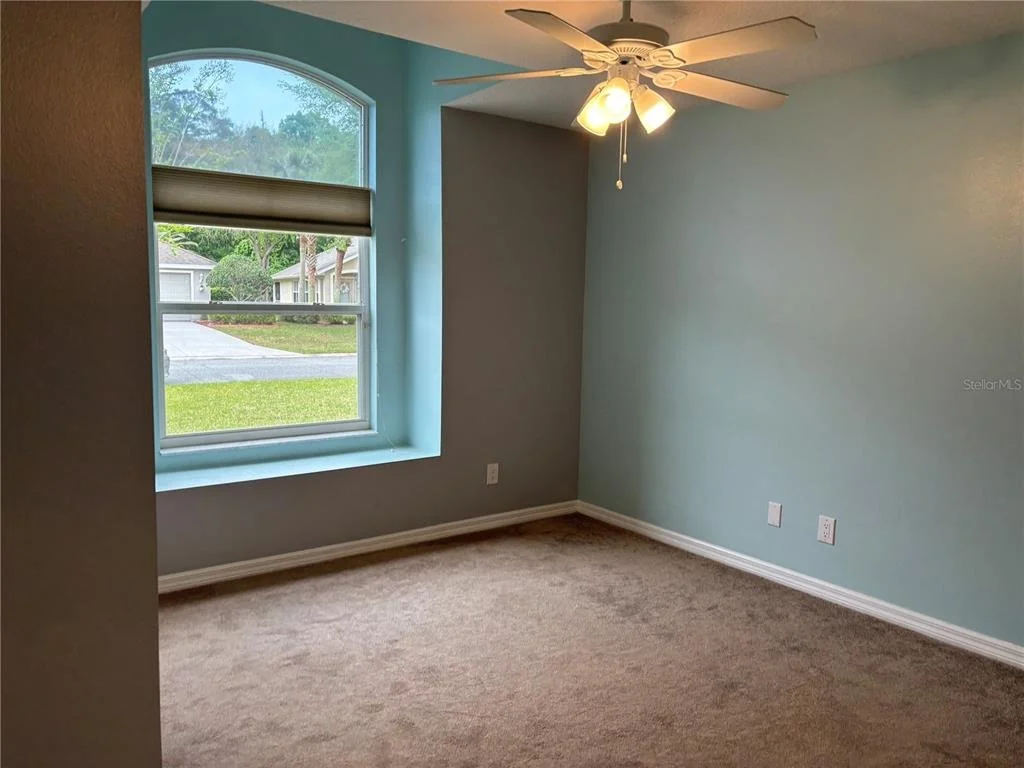 Photo of 908 WOODSTREAM LANE