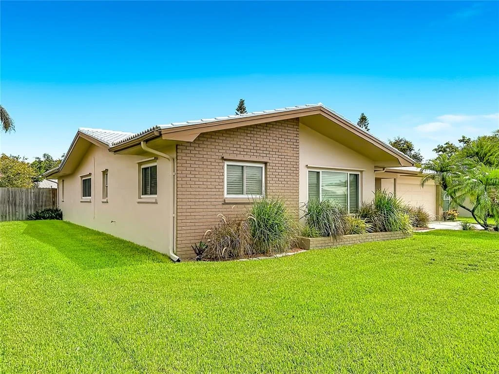 Photo of 2178 WATERSIDE DRIVE