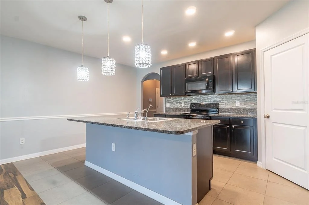 Photo of 10662 PARK MEADOWBROOKE DRIVE