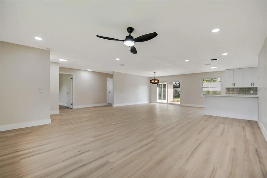Photo of 8624 BAYLOR CIRCLE