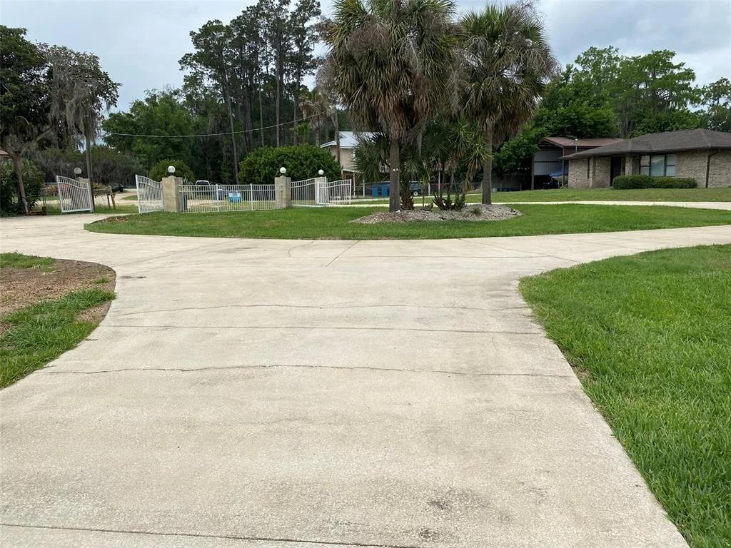 Photo of 229 LAKE IDA POINT DRIVE