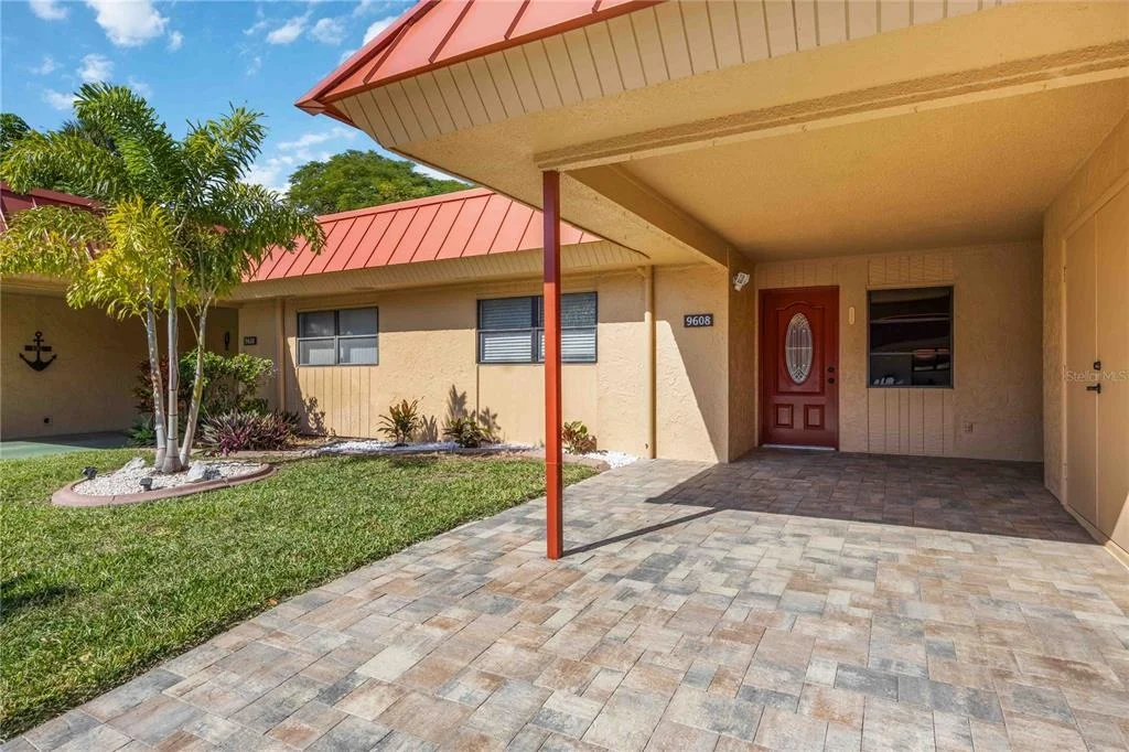 Photo of 9608 VALENCIA COVE