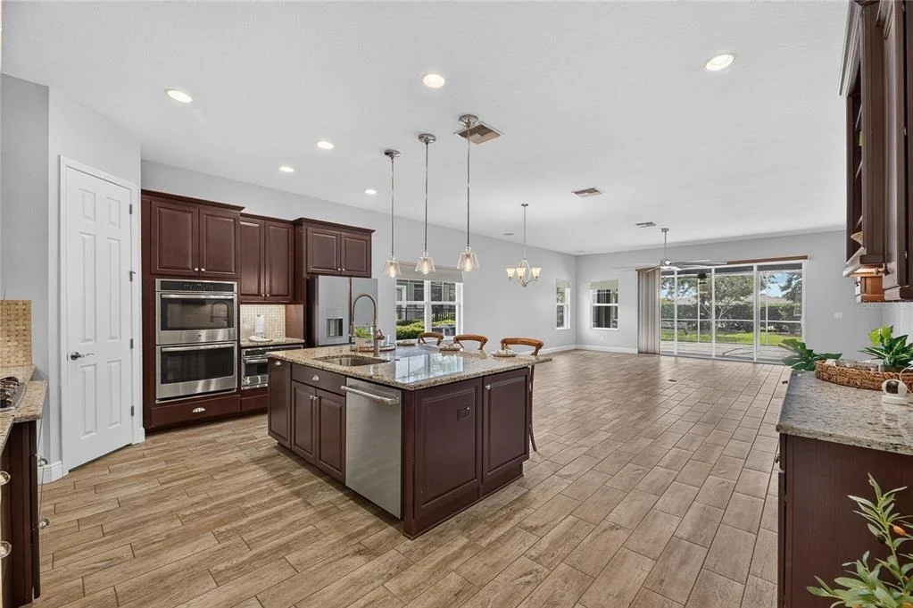 Photo of 6419 SEASOUND DRIVE